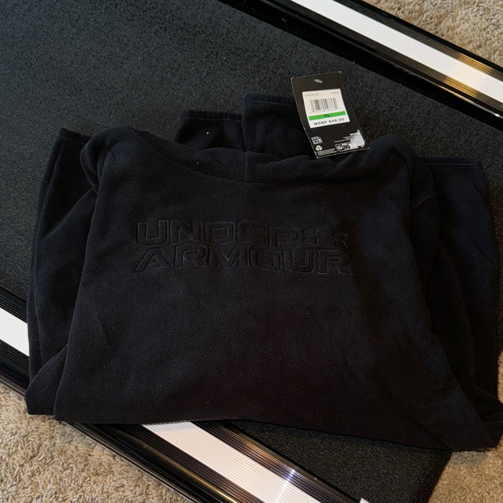 Under Armour Midnight Black Pullover
